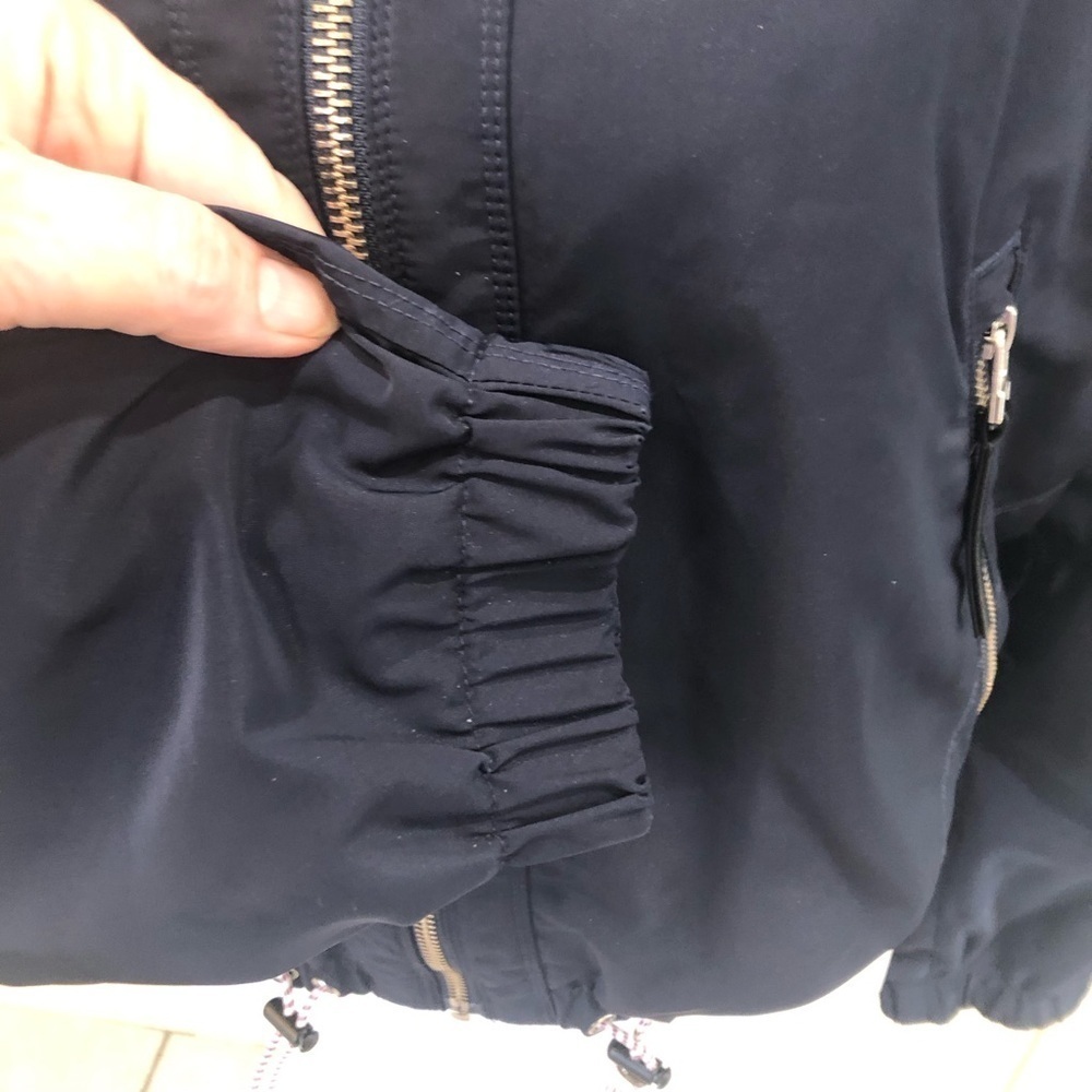 Athleta Chill Bomber Jacket Cropped Fully Lined Front Zip Drawstrings Navy Blue - Picture 11 of 15